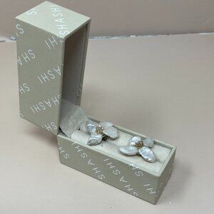 Shashi | Flower Pearl Earrings in Ivory